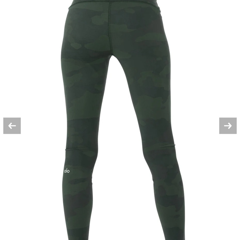 ALO Yoga Dark Green Camo Leggings